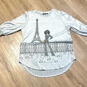 ⭐️Love+Lace blouse, Soft Gray, Fashion Women in Paris, Size XL